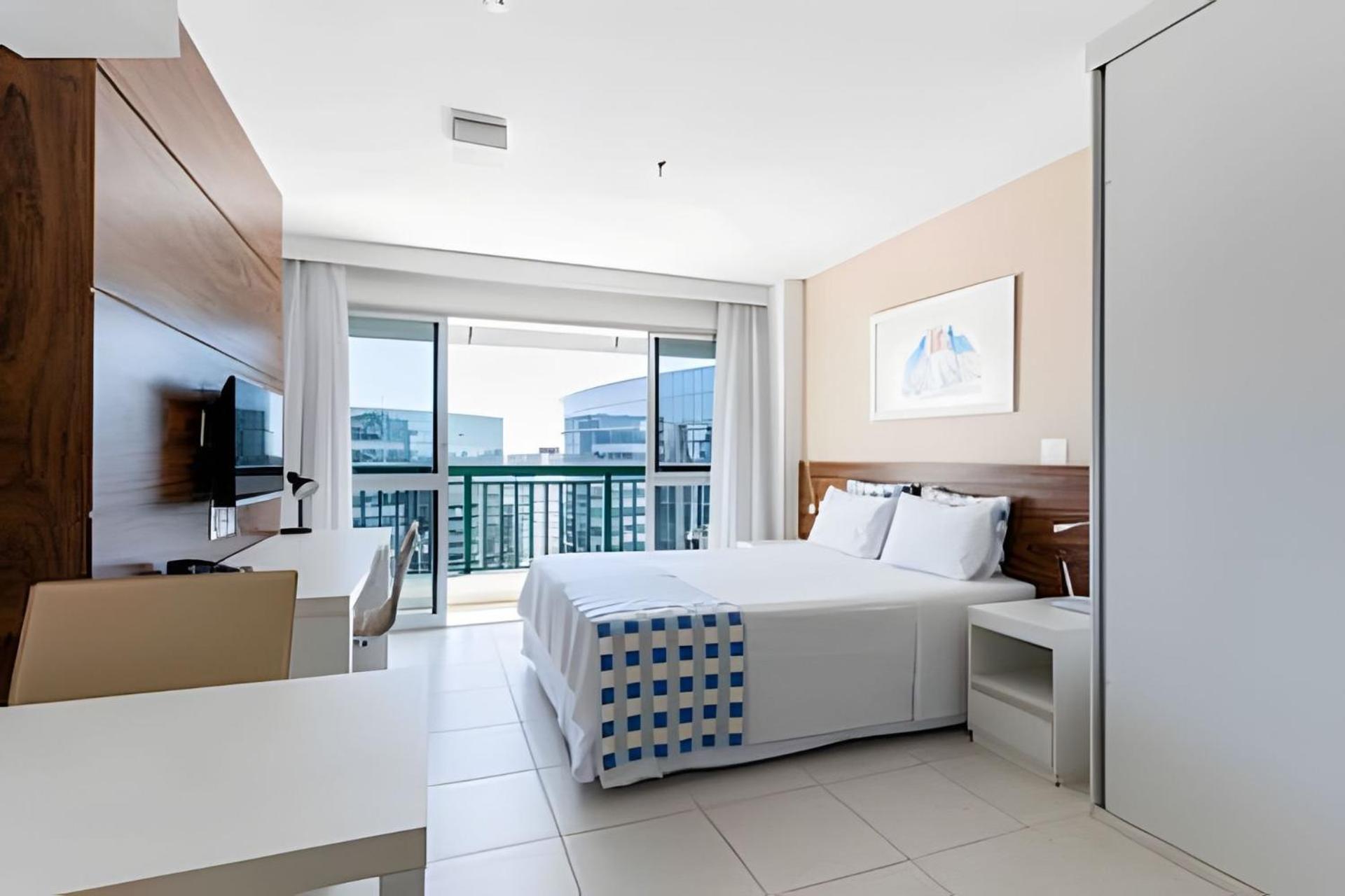 Hotel Vision *