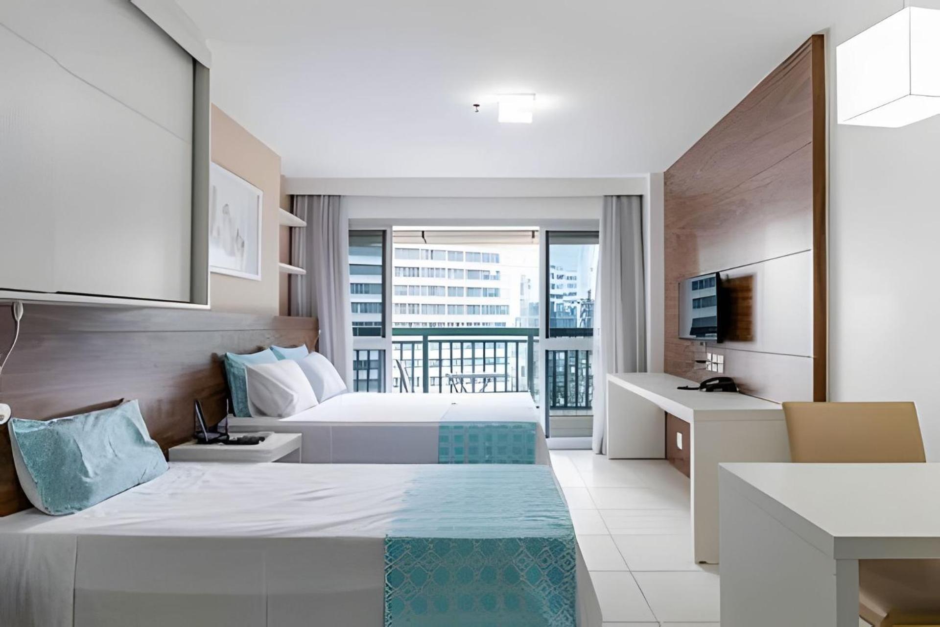 Vision Hotel *
